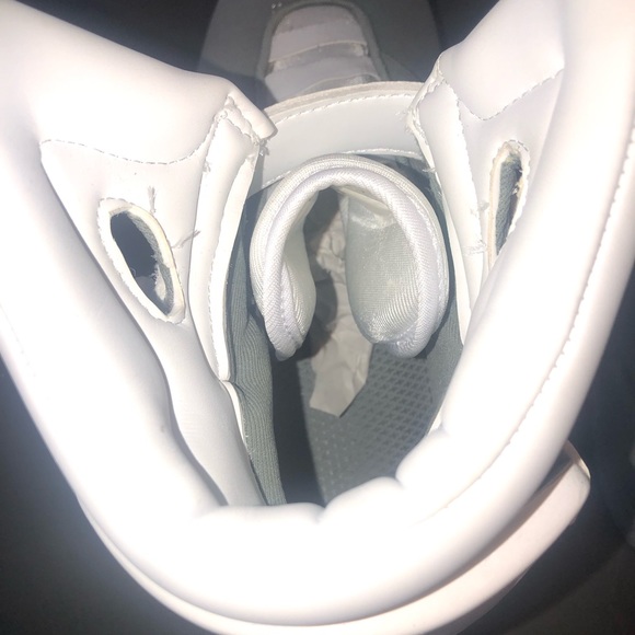 Back To The Future Part II Shoes - Picture 4 of 12